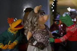 Watch and Download A Muppets Christmas: Letters to Santa 9