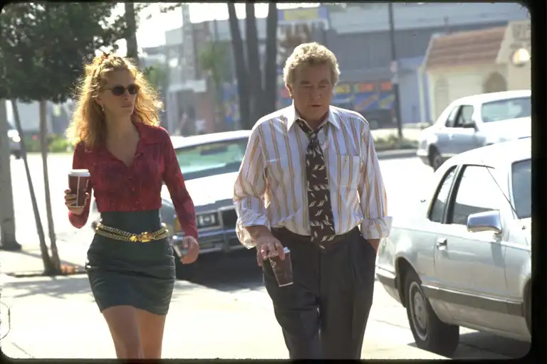 Watch and Download Erin Brockovich 16