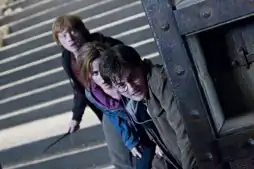 Watch and Download Harry Potter and the Deathly Hallows: Part 2 7