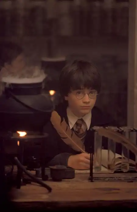 Watch and Download Harry Potter and the Philosopher's Stone 16