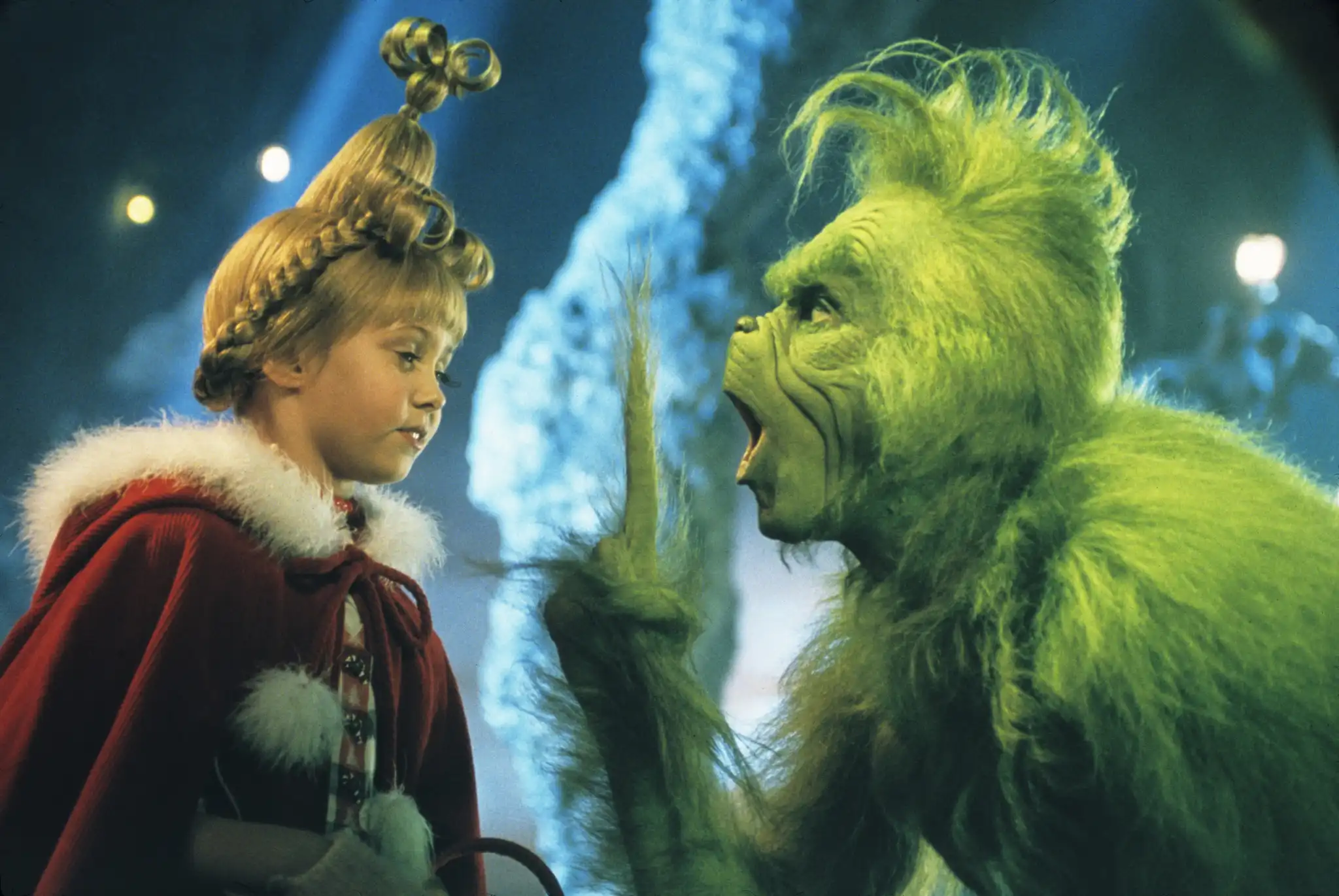 Watch and Download How the Grinch Stole Christmas 13