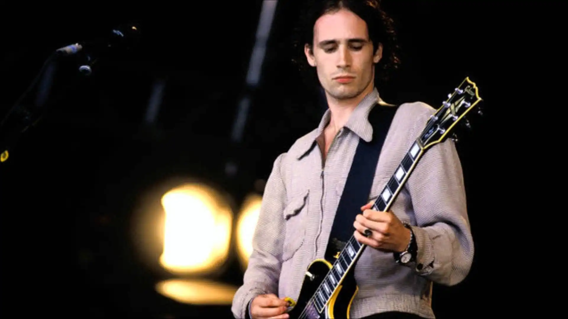 Watch and Download Jeff Buckley - Live in Chicago 2