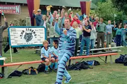 Watch and Download Kicking & Screaming 5