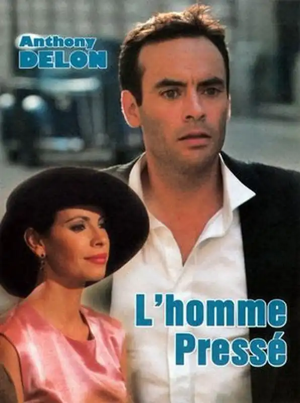 Watch and Download L'homme pressé 1