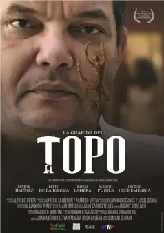 Watch and Download La guarida del topo