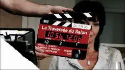 Watch and Download La traversée du salon 2