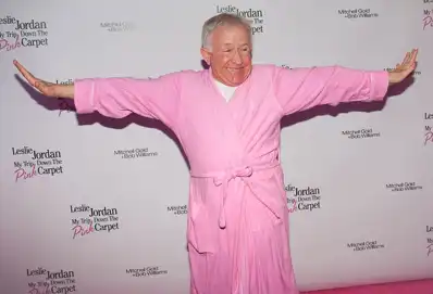 Watch and Download Leslie Jordan: My Trip Down the Pink Carpet 4