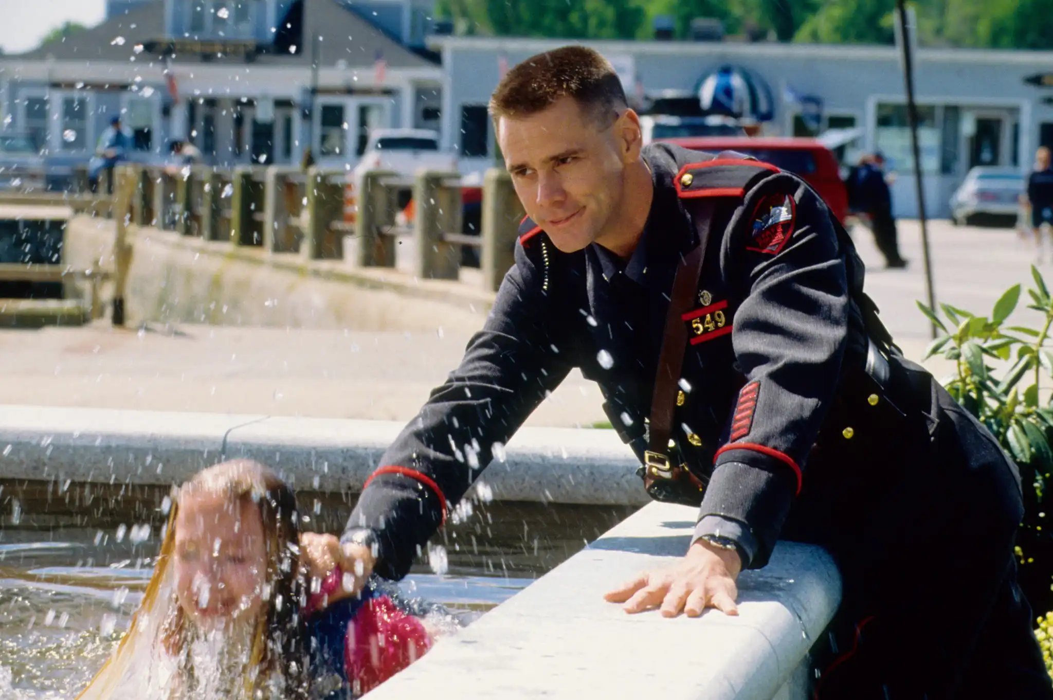 Watch and Download Me, Myself & Irene 16