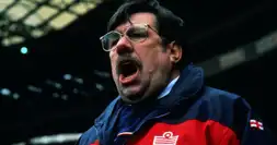 Watch and Download Mike Bassett: England Manager 8