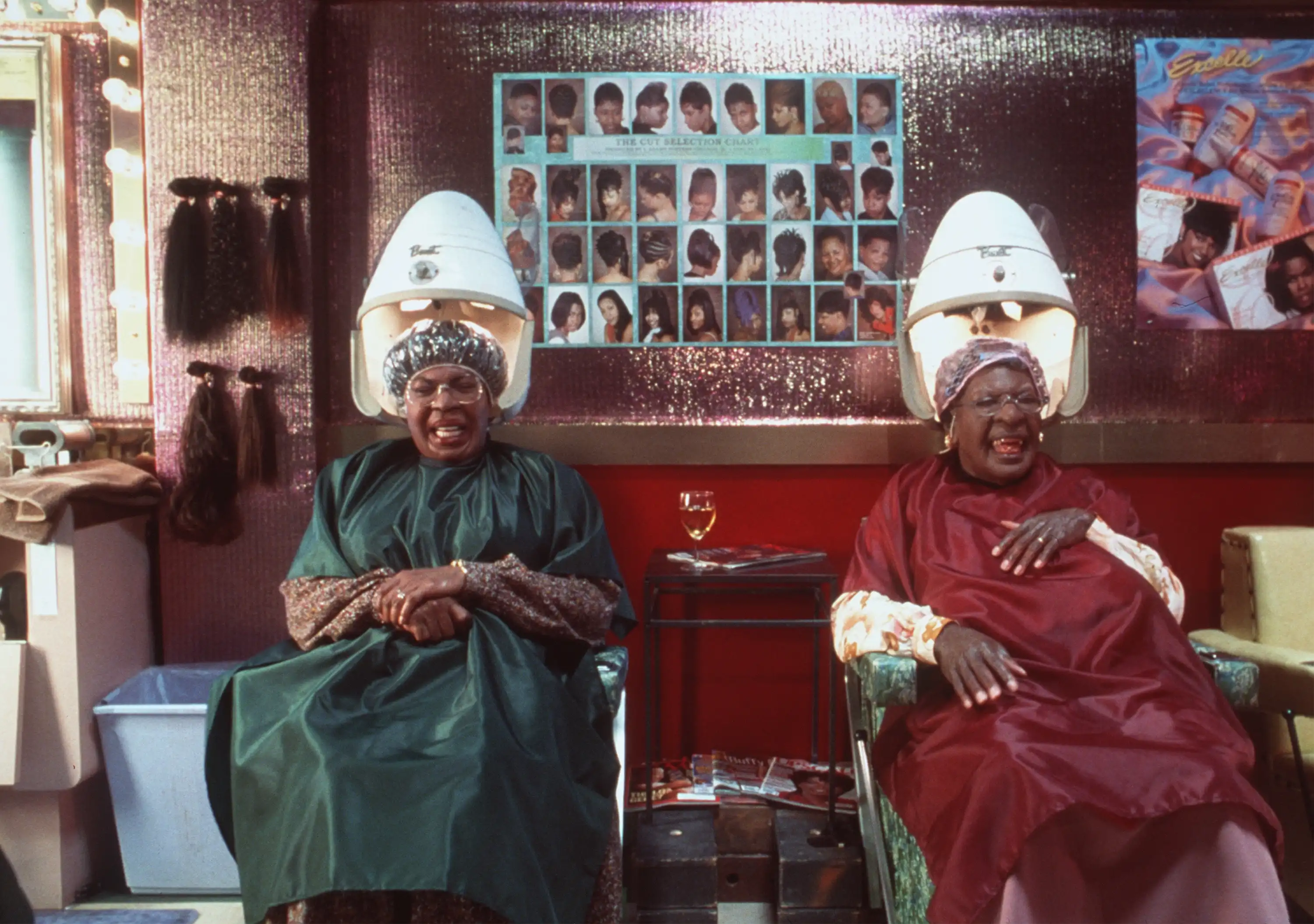 Watch and Download Nutty Professor II: The Klumps 4