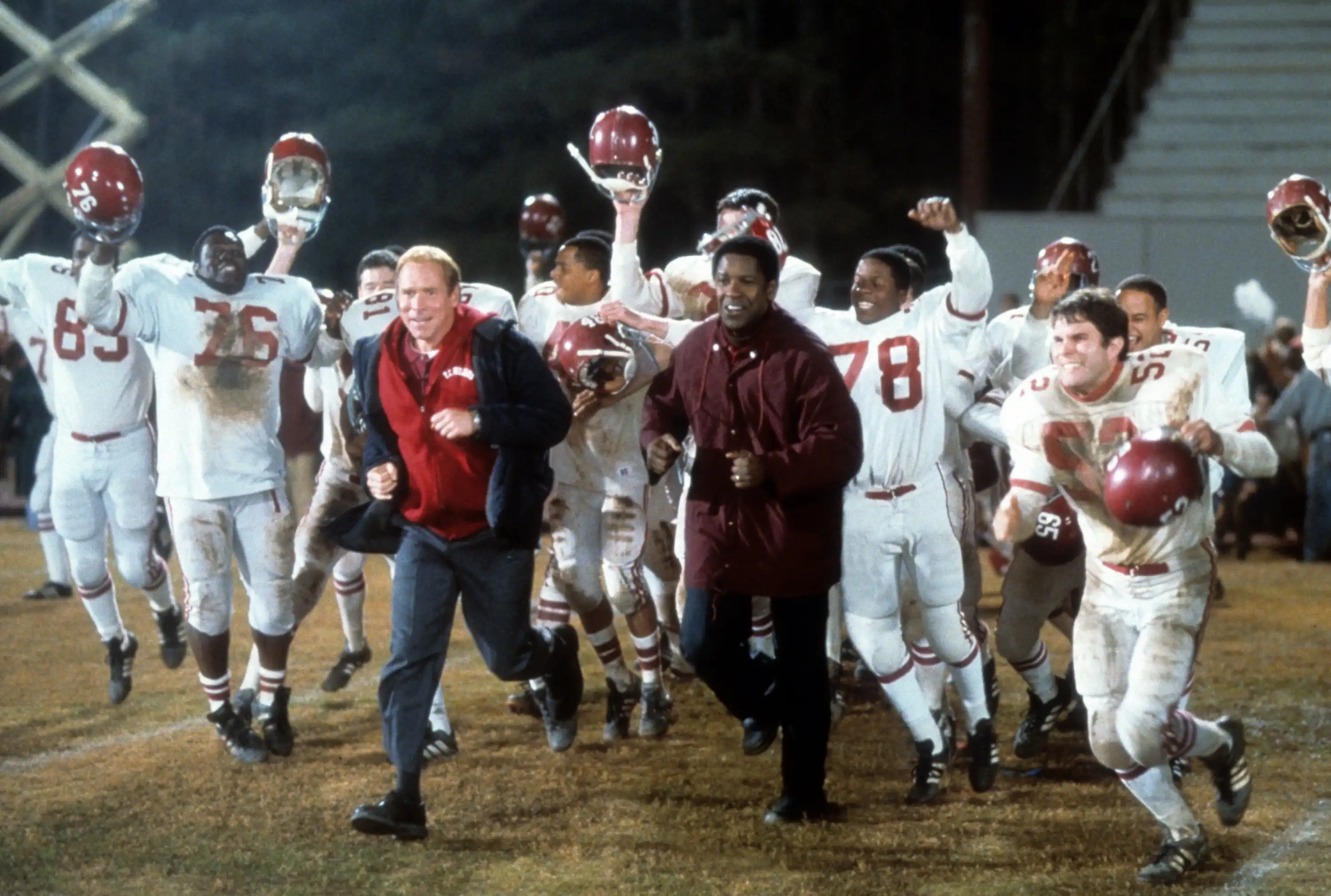 Watch and Download Remember the Titans 7
