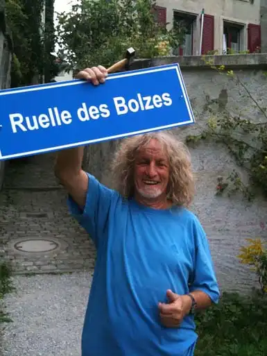 Watch and Download Ruelle des Bolzes 1