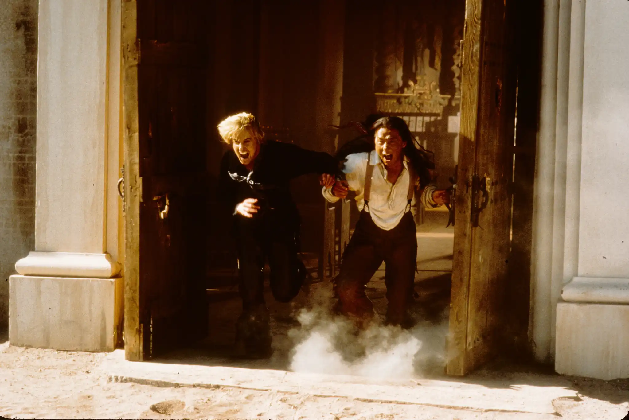Watch and Download Shanghai Noon 5