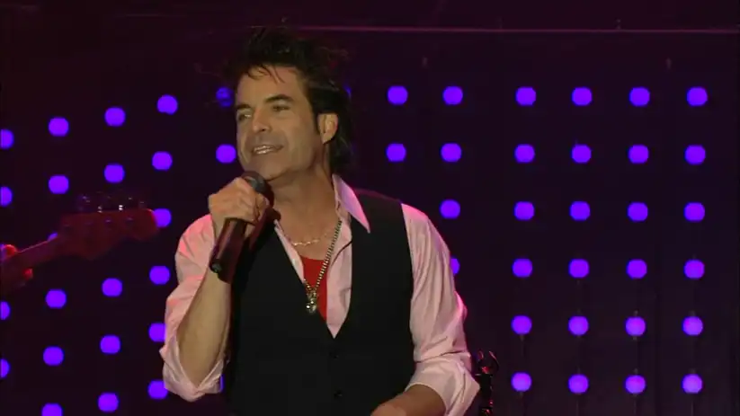 Watch and Download Train Live in Chicago 1