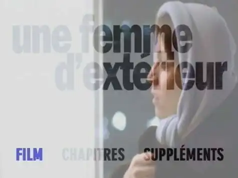 Watch and Download Une femme d'extérieur 4