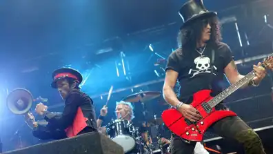 Watch and Download Velvet Revolver - Live In Houston 1