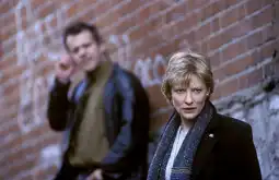 Watch and Download Veronica Guerin 10