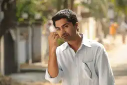 Watch and Download Vinnaithaandi Varuvaayaa 15