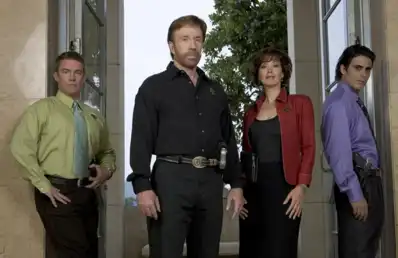 Watch and Download Walker, Texas Ranger: Trial by Fire 7