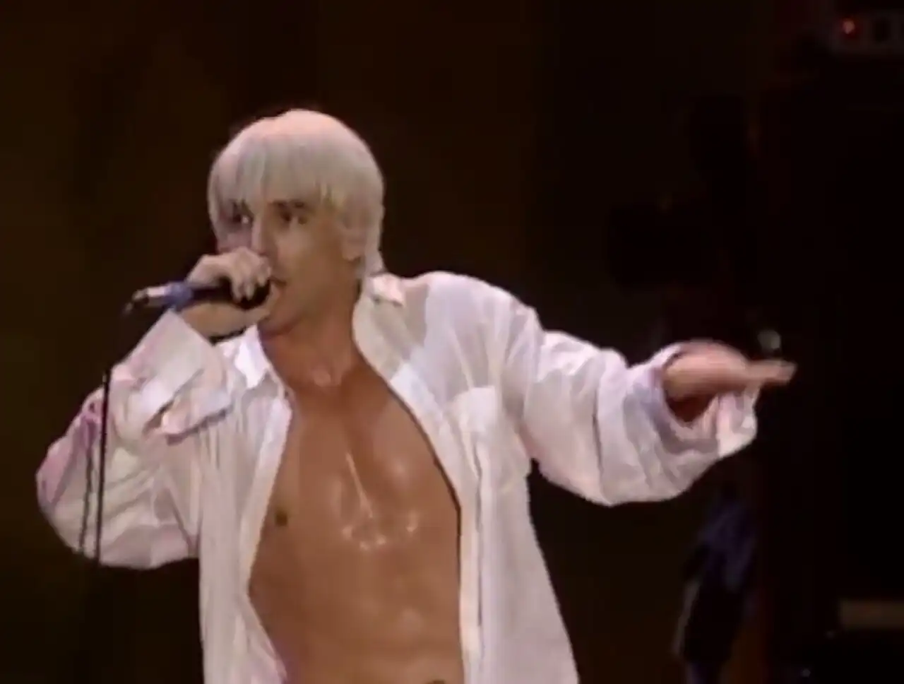 Watch and Download Woodstock '99 1